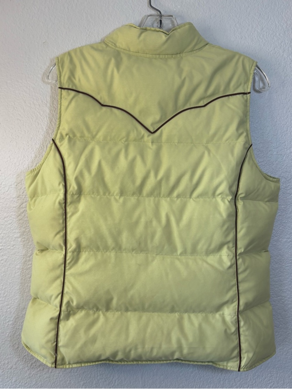 Ariat Women's Embroidered Puffer Vest Medium Paisley Duck Down Western Country - Picture 2 of 11